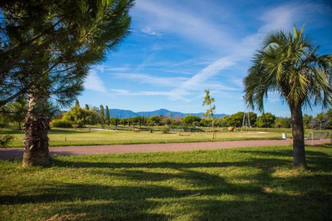 Saint Cyprien Golf View 2 Bedrooms Apartment , 900 M From The Beach Extérieur photo